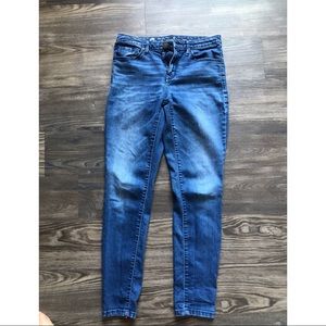 MOSSIMO high waisted jeans